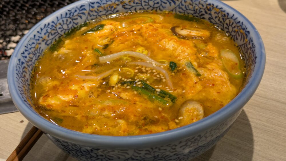 たん清の赤玉スープ