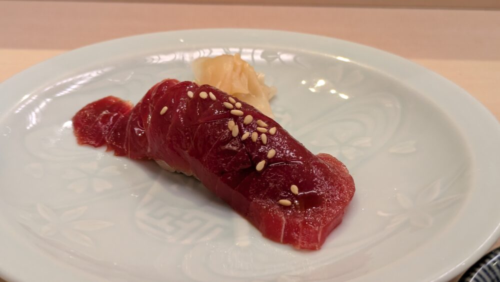 いく味のまぐろづけ