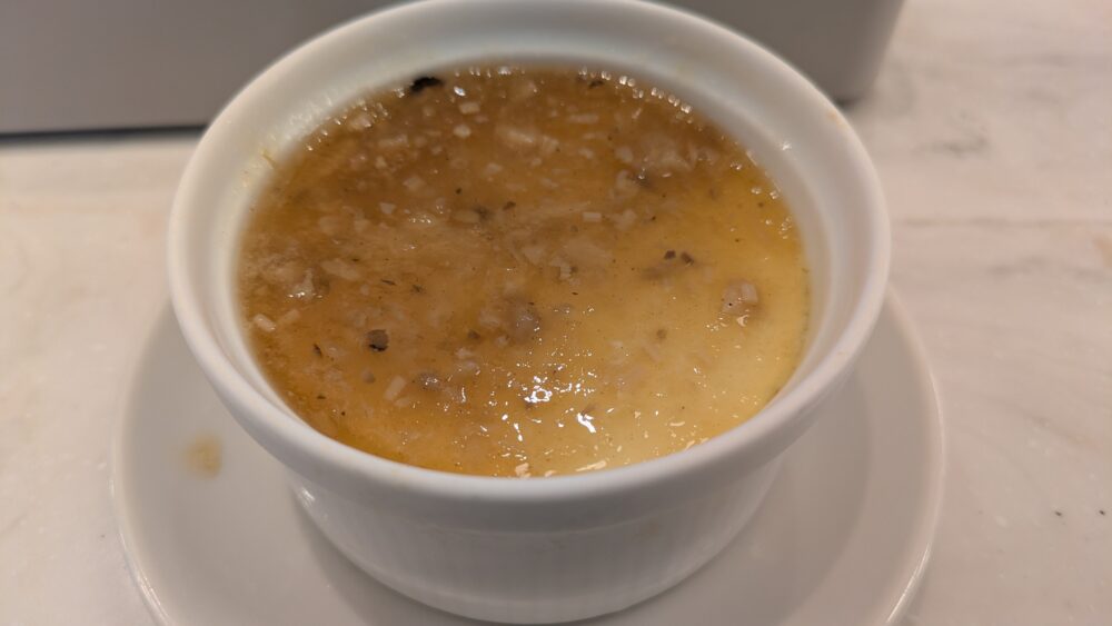 赤白のフォアグラ茶碗蒸し