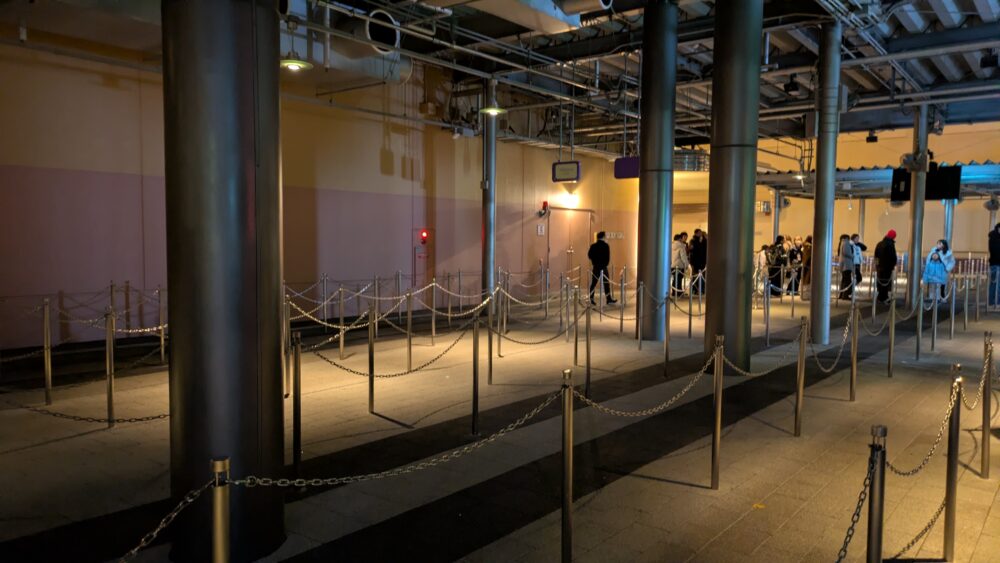 ユニバーサルスタジオジャパンAMEX貸切ウィンターナイト2025はスパイファミリーもガラガラ