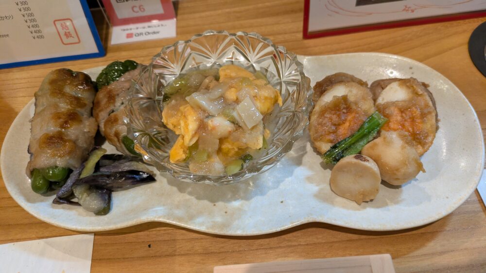 居酒屋食堂結飯のおばんざい盛り合わせ