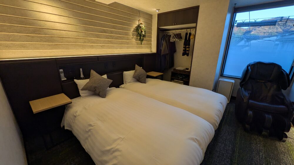 但馬牛極みの宿小宿縁のベッド