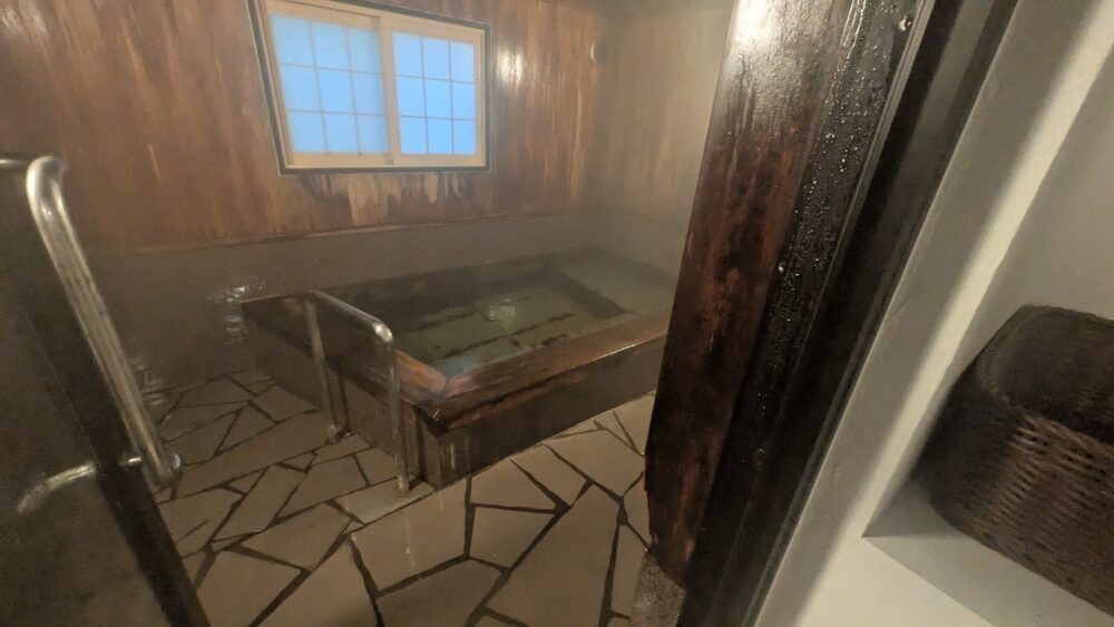 但馬牛極みの宿小宿縁の貸切風呂は2つ