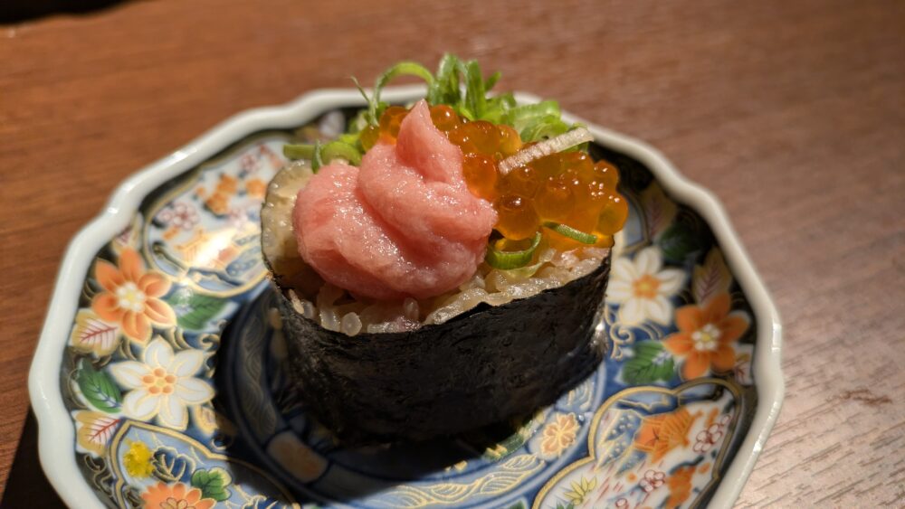 こだわりもん一家本八幡店の一家海鮮太巻き