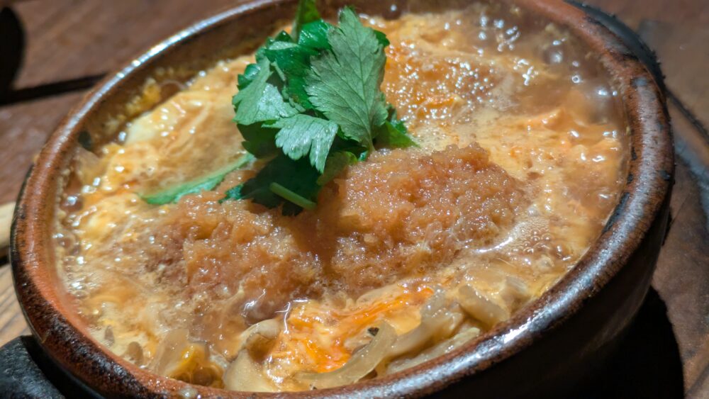 こだわりもん一家本八幡店の牡蠣フライのカツとじ