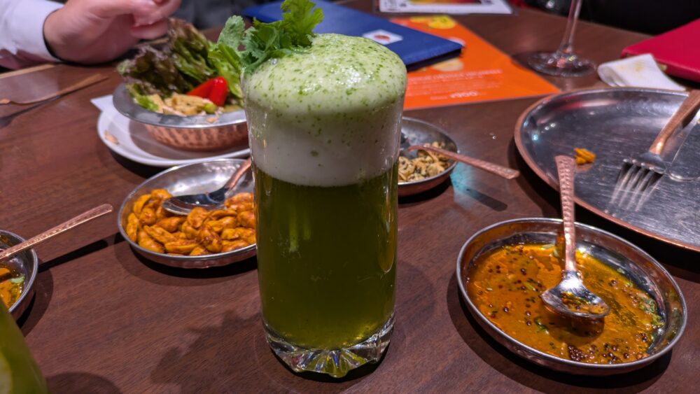 バンゲラズキッチンのパクチービール