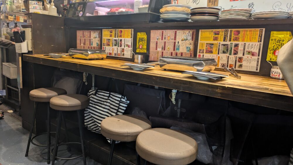 ホルモン人生タロちゃんのカウンター席