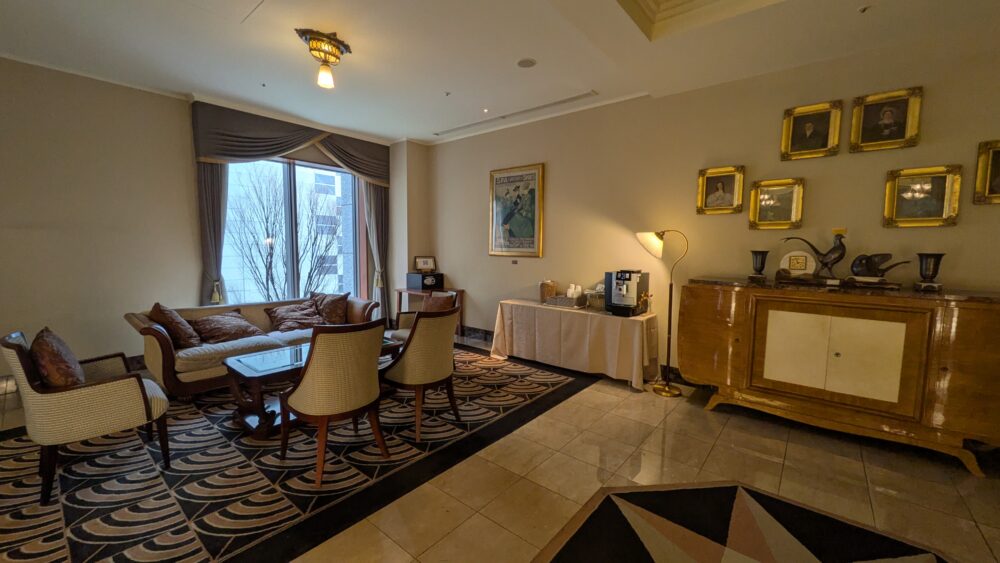 モントレラスール大阪のロビー