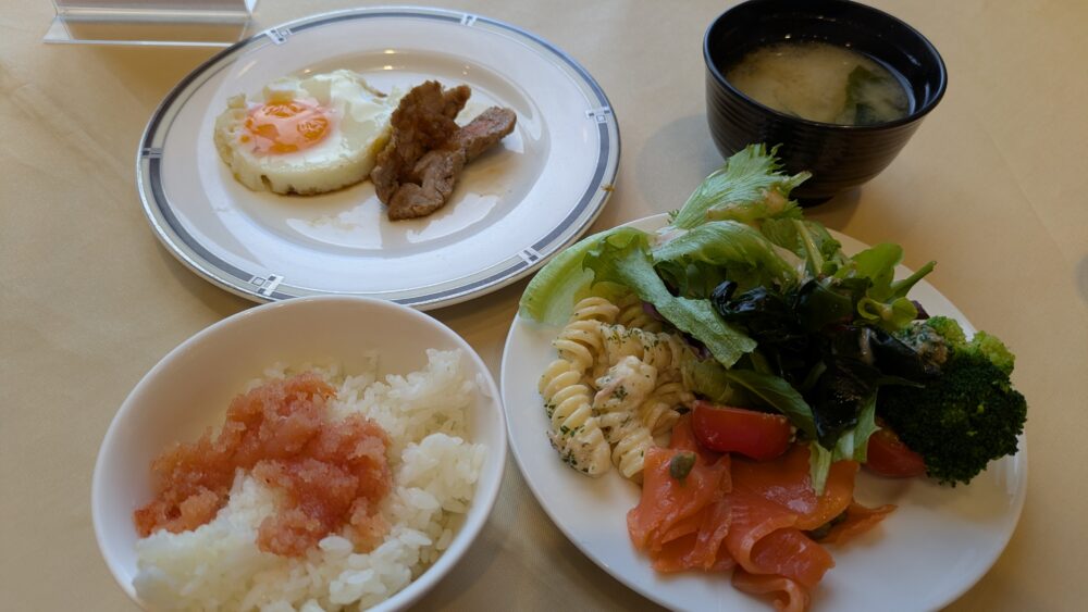 モントレラスール大阪の朝食をいただきます