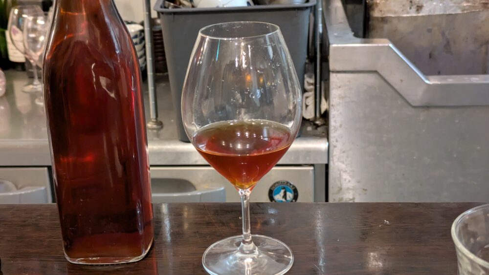 大人の町中華灯の紹興酒