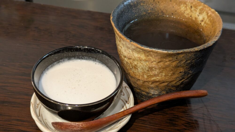 大人の町中華灯のタロイモとココナッツミルクのデザート