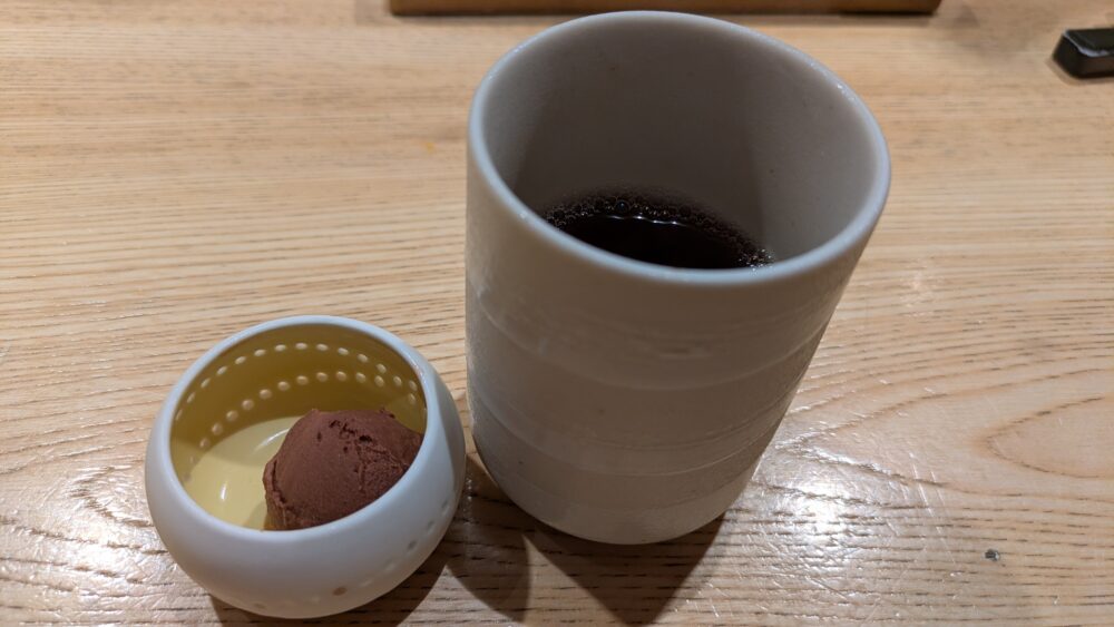 瀧口のダークチョコレートのデザート