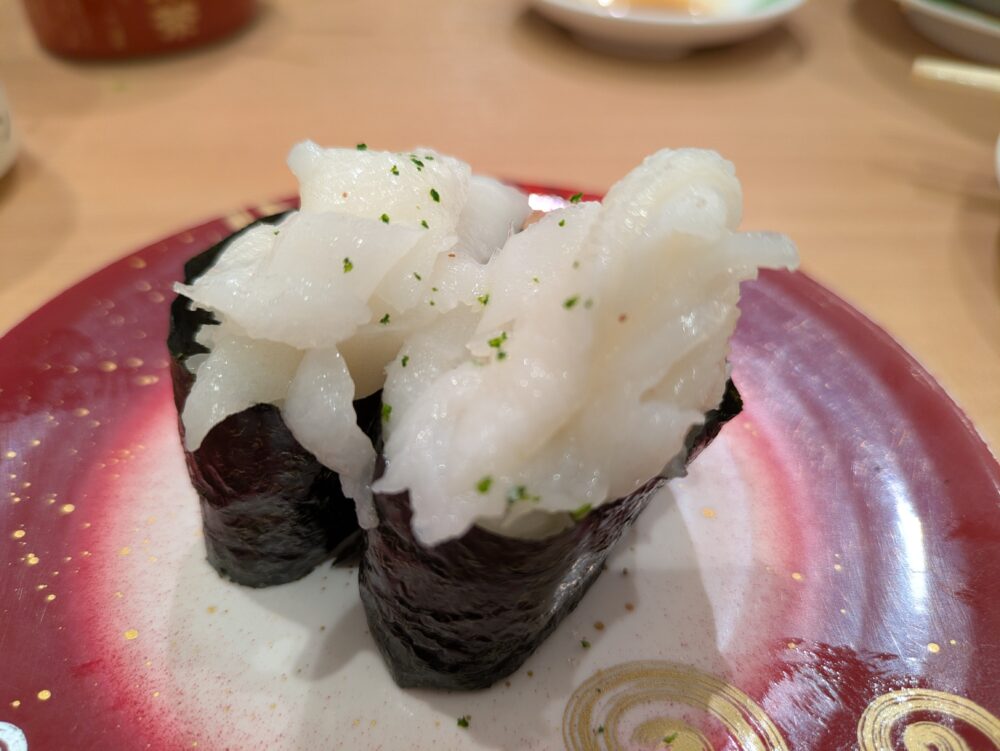 海鮮寿しトリトンアトレ品川店のえんがわ軍艦