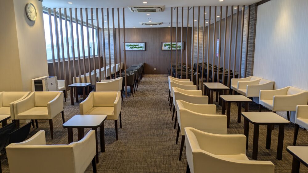 イオンスタイルニッケコルトンプラザ店のイオンラウンジの店内