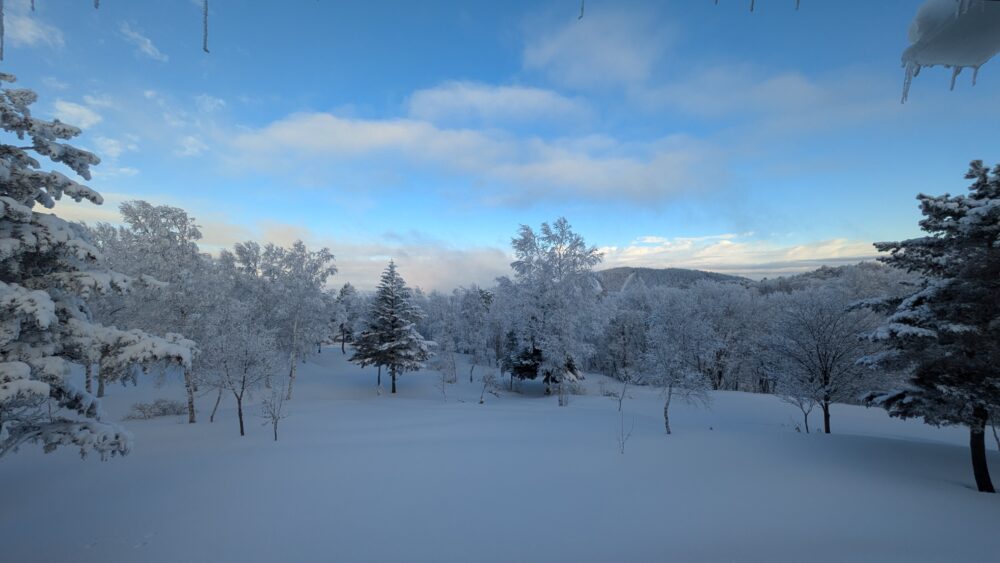 アクティブ峰の原からの眺望
