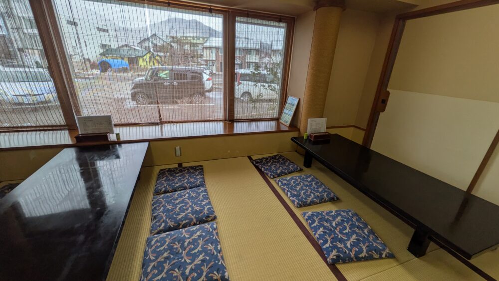 草笛上田店の座敷