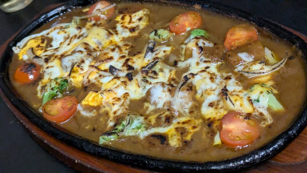 壇太のチーズカレー鉄板焼き
