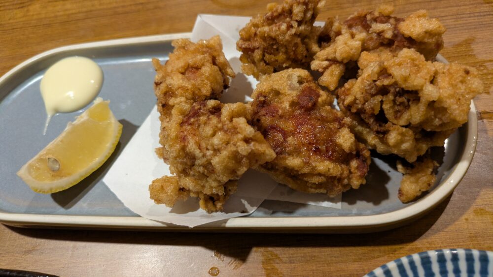 和み屋有楽町店の総州古白鶏の麥酒香ばし揚げ