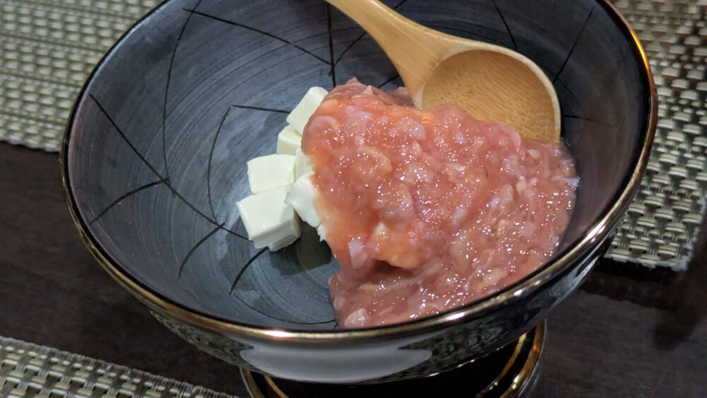 夏見屋の鯛の塩辛とクリームチーズ