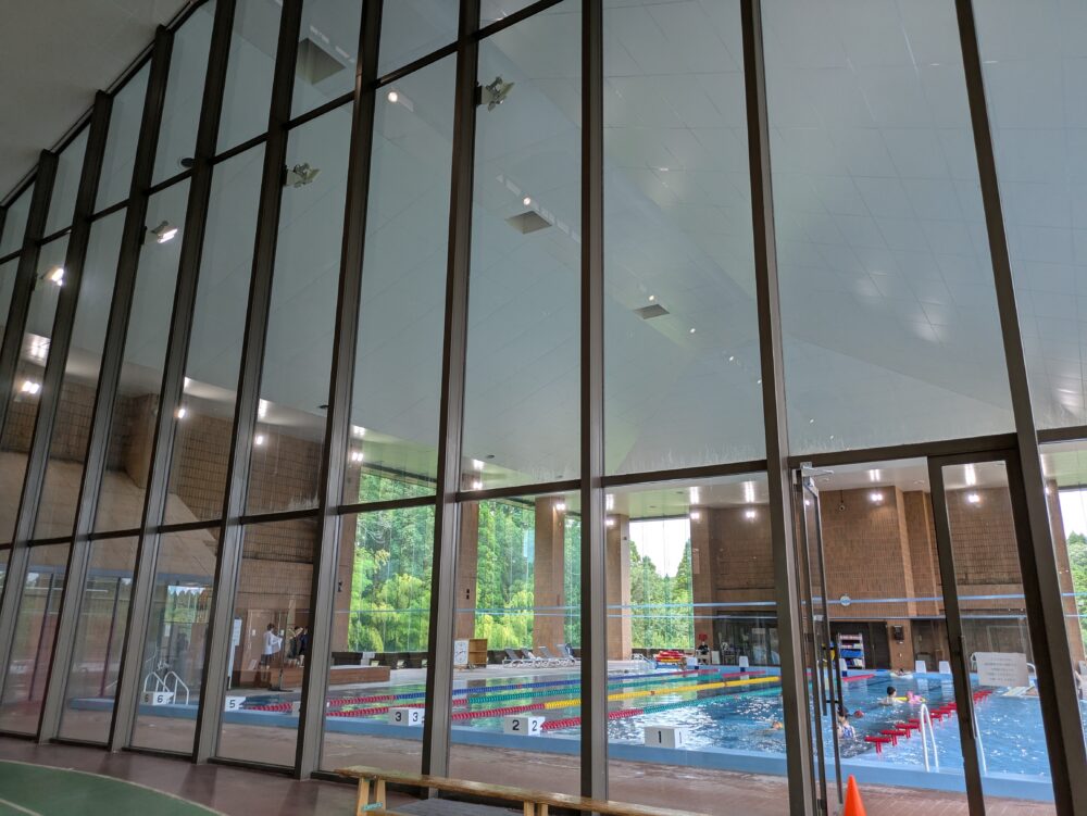 リソルの森の多目的体育館のプール