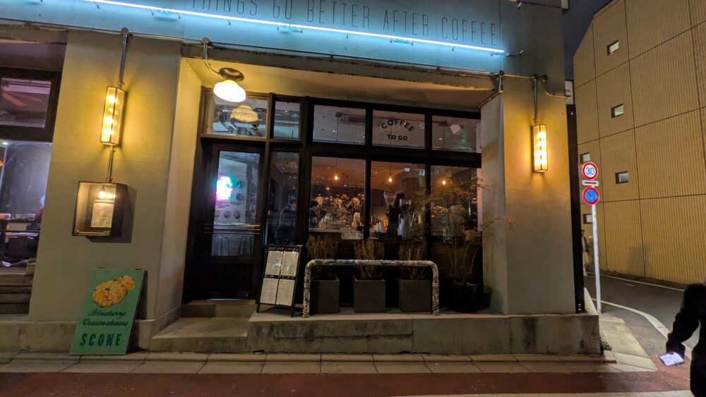 RIVERSIDE CLUBの入口