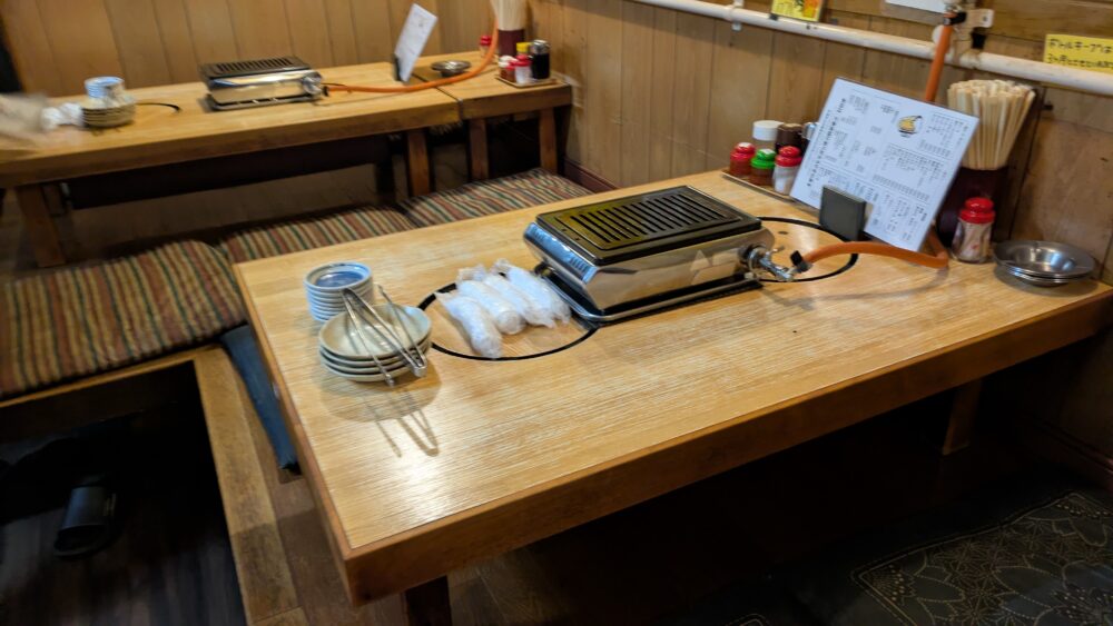 金楽の小上がり席