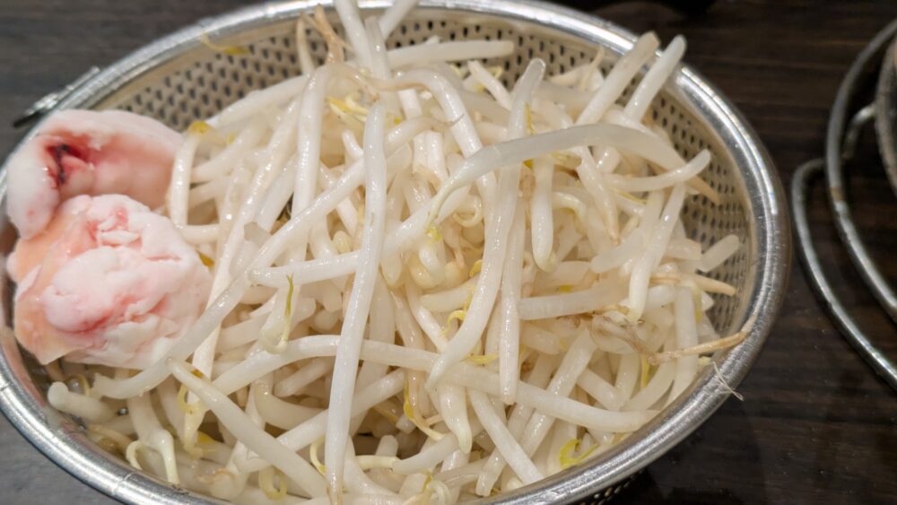 ジンギスカン椿のもやしお替り