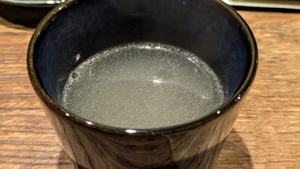 鳥焼き羽矢ての鶏スープ