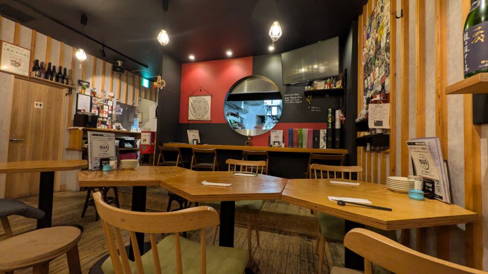 天串×和酒佐香月の店内