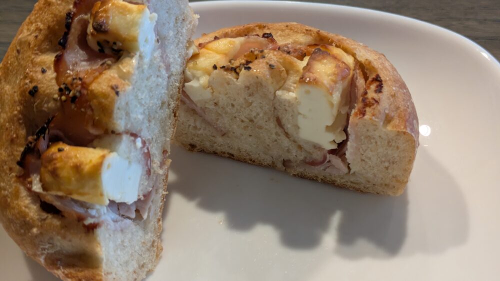 BAGEL._.O(ベーグルオーのハムチーズ