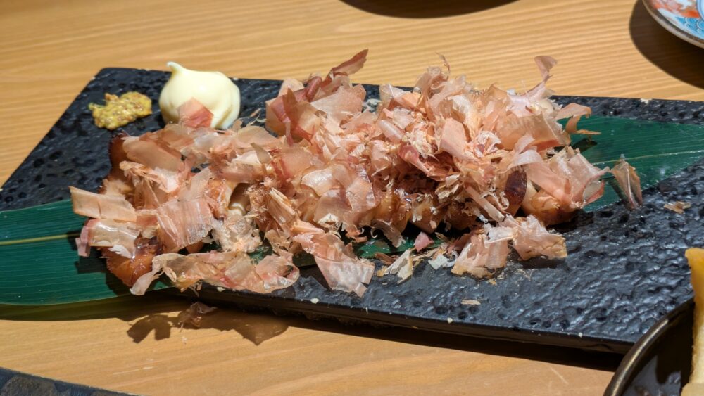 ひまり商店の花鰹とスルメイカの丸焼き
