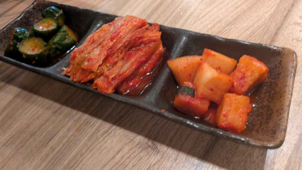 たれ山大井町店のキムチ盛り合わせ