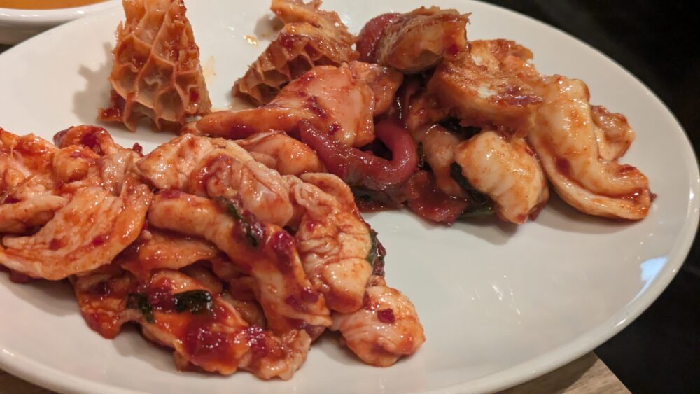 たれ山大井町店のとりかわとホルモンMIX