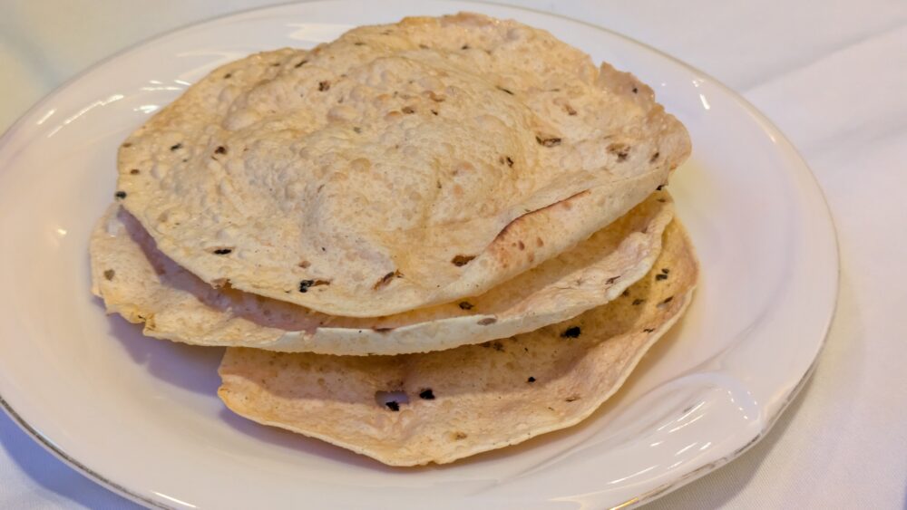 インディアンレストラン西麻布byKENBOKKEのパパド