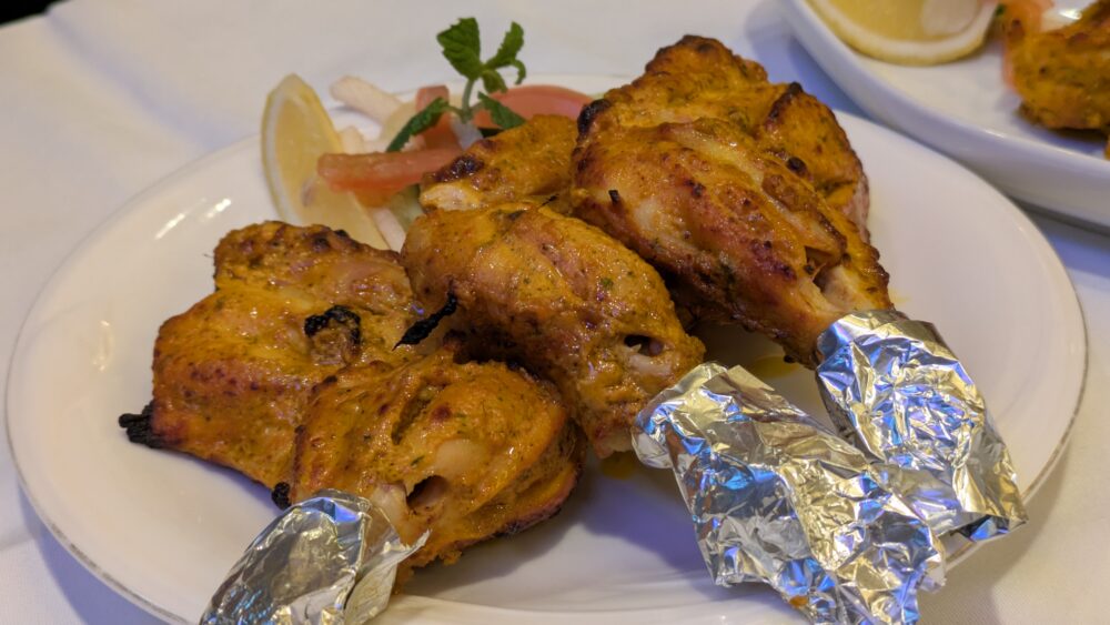 インディアンレストラン西麻布byKENBOKKEのタンドリーチキン