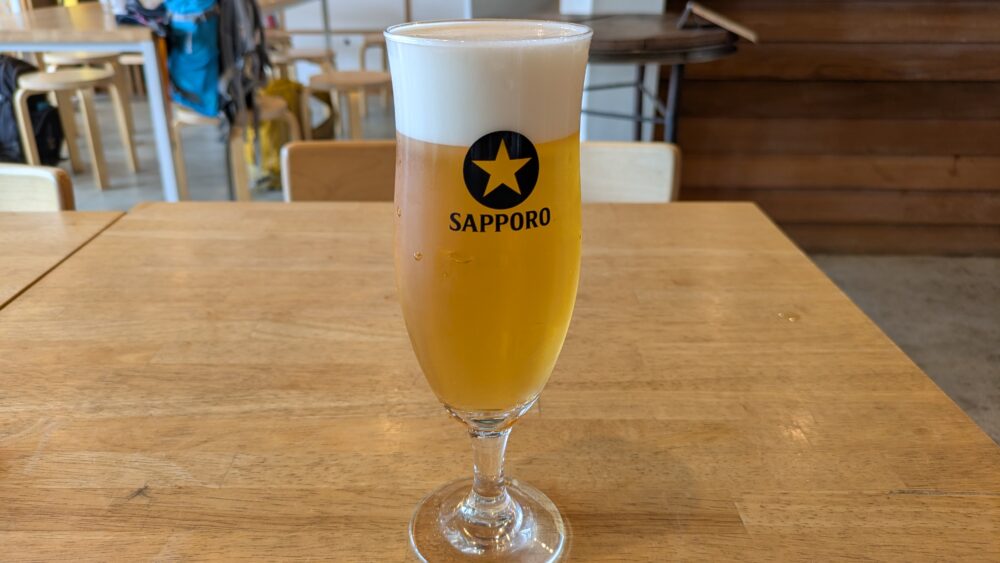 高尾山ベースキャンプカフェバーの生ビール