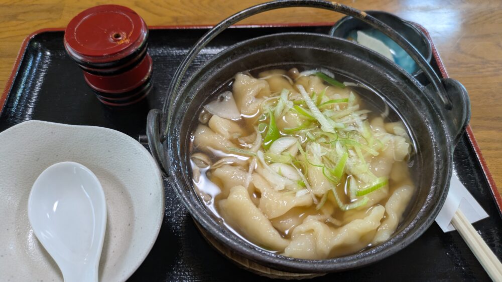 夢乃風のはっと汁