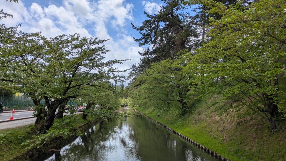 弘前公園お堀