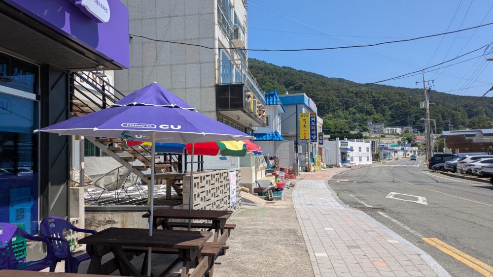 ジニの店まで徒歩2分