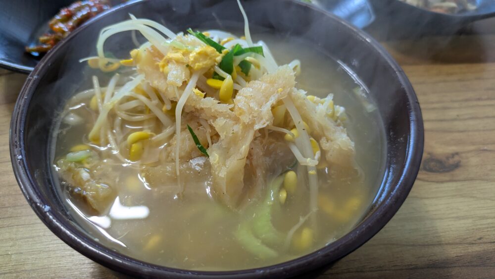 「ジニの店（ジニネ食堂／진이네식당）」の孤独のグルメの干しタラのスープ