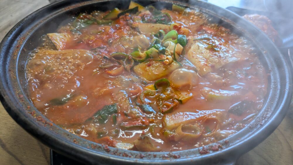 「ジニの店（ジニネ食堂／진이네식당）」の太刀魚の鍋