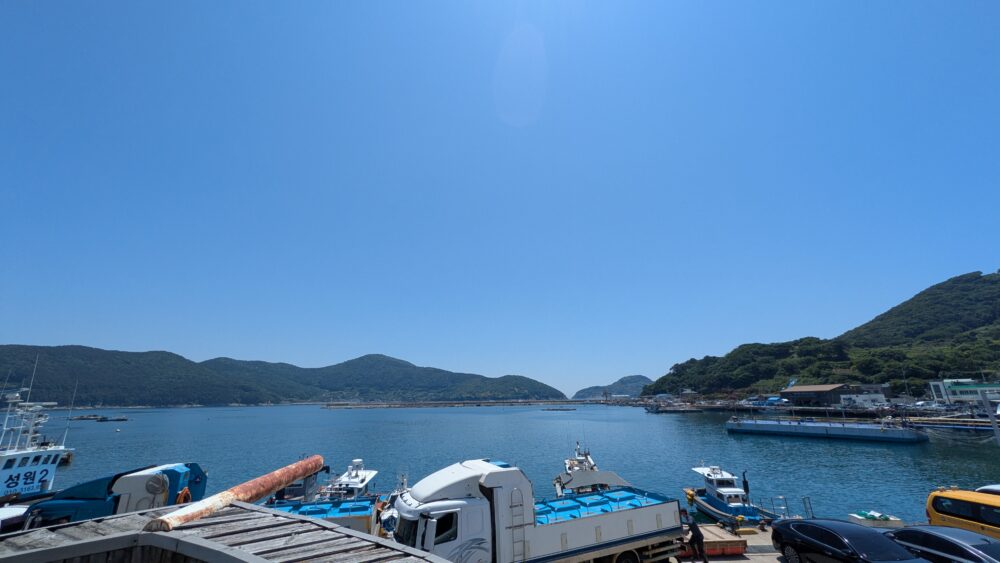クジョラ遊覧船