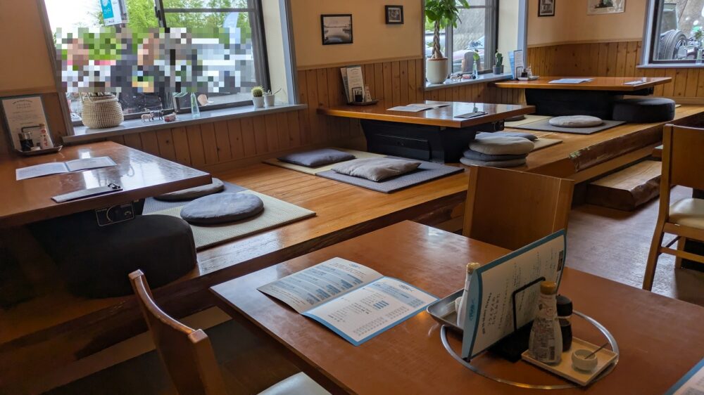 フライデイの店内