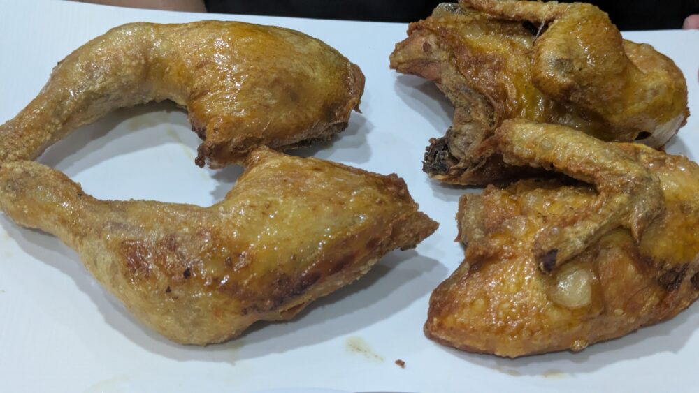 南浦参鶏湯の鳥の丸焼き