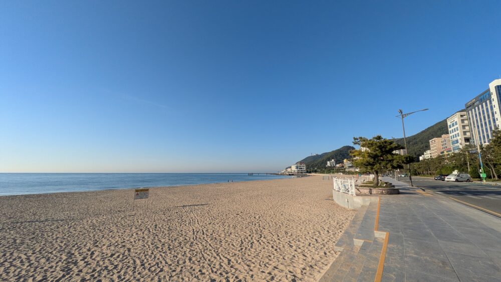 海雲台ブルーラインパークからビーチ
