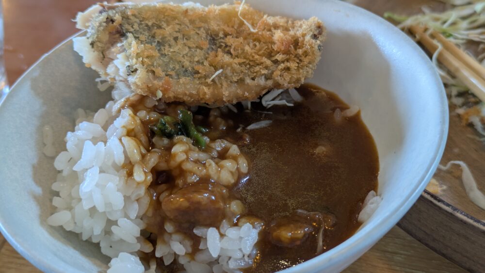 フライデイのアジフライカレー