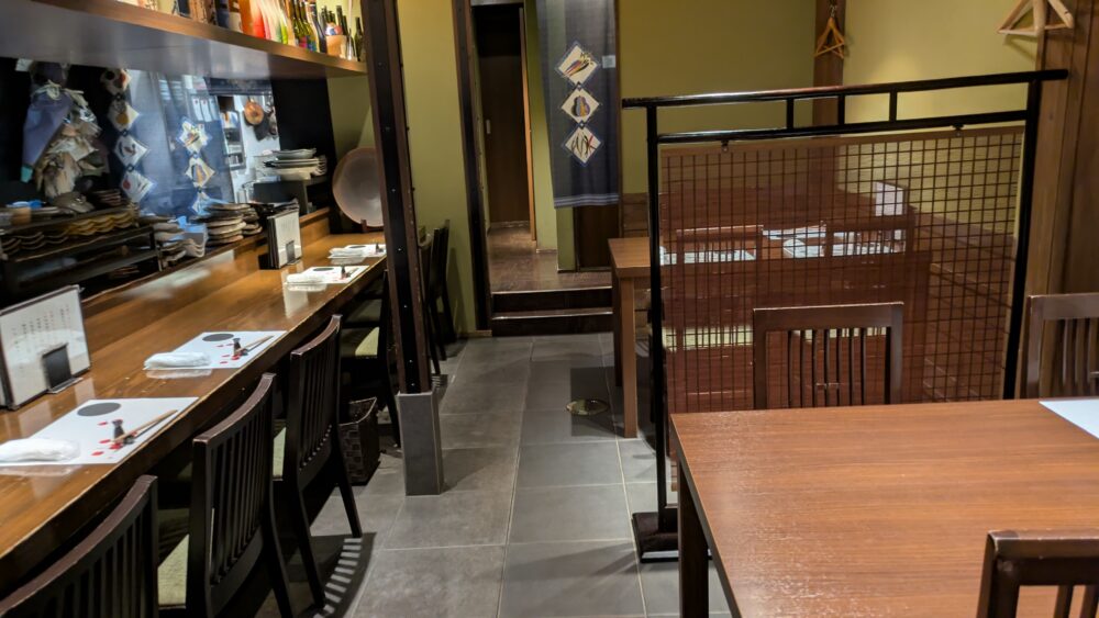 目利きのたか志の店内