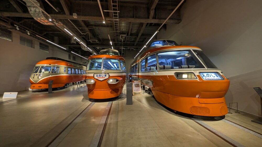 ロマンスカーミュージアムの展示