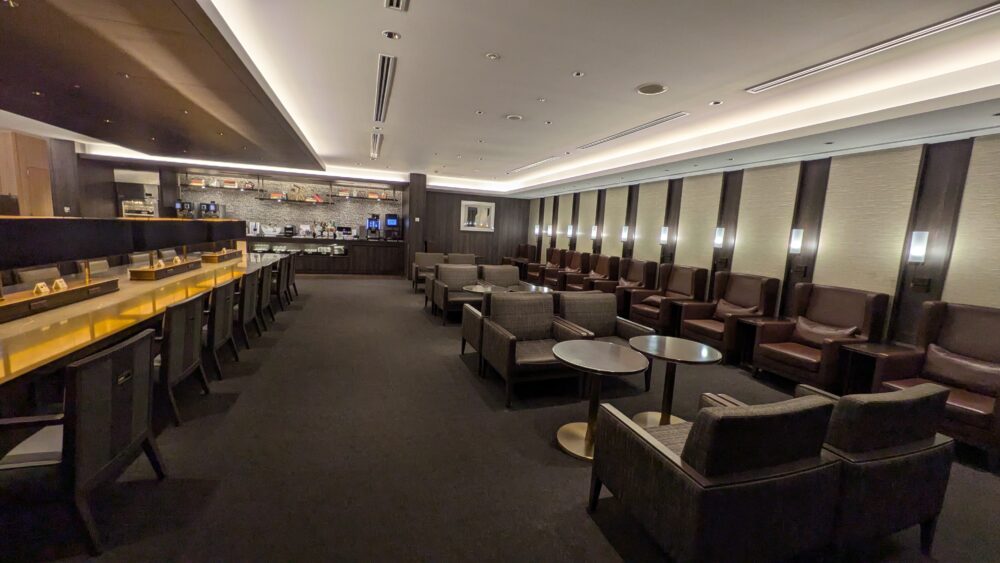 羽田空港サクララウンジ5階のダイニング