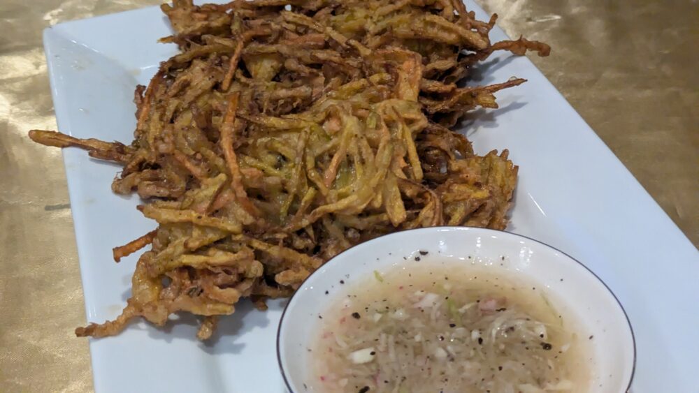 Relly's Restaurantのベジタブルオコイ